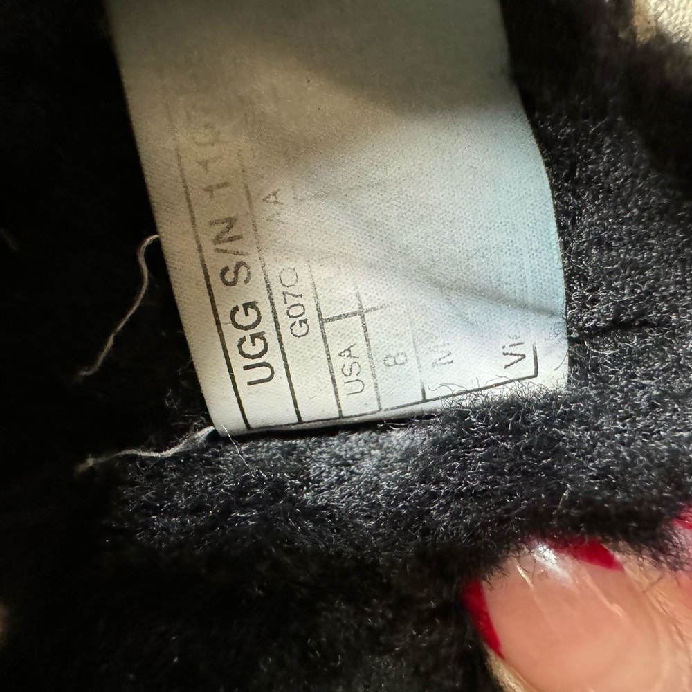 UGG Womens Black Fluff‎ Yeah Sandal Slipper Faux Fur Furry Slingback Size 8 - Picture 4 of 5